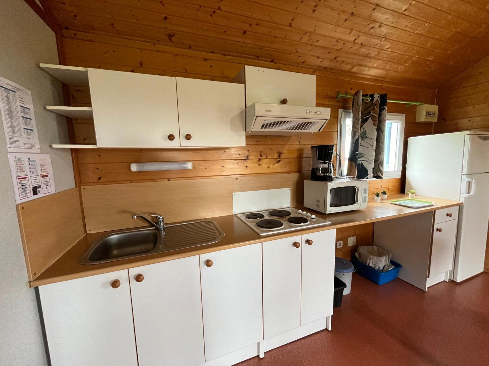 Camping De Saulieu Esterno foto